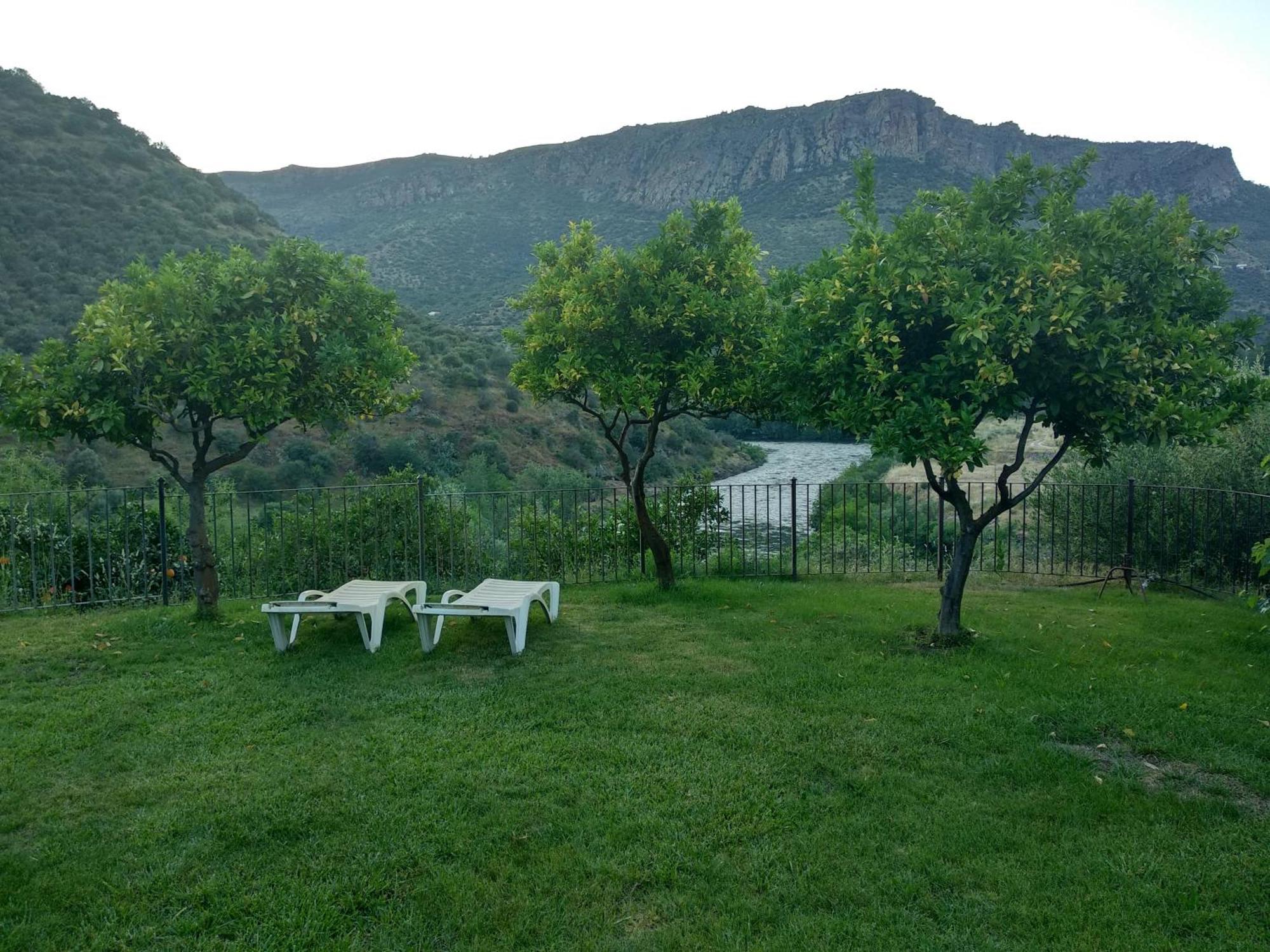 Posada Real Quinta De La Concepcion Hinojosa de Duero Extérieur photo